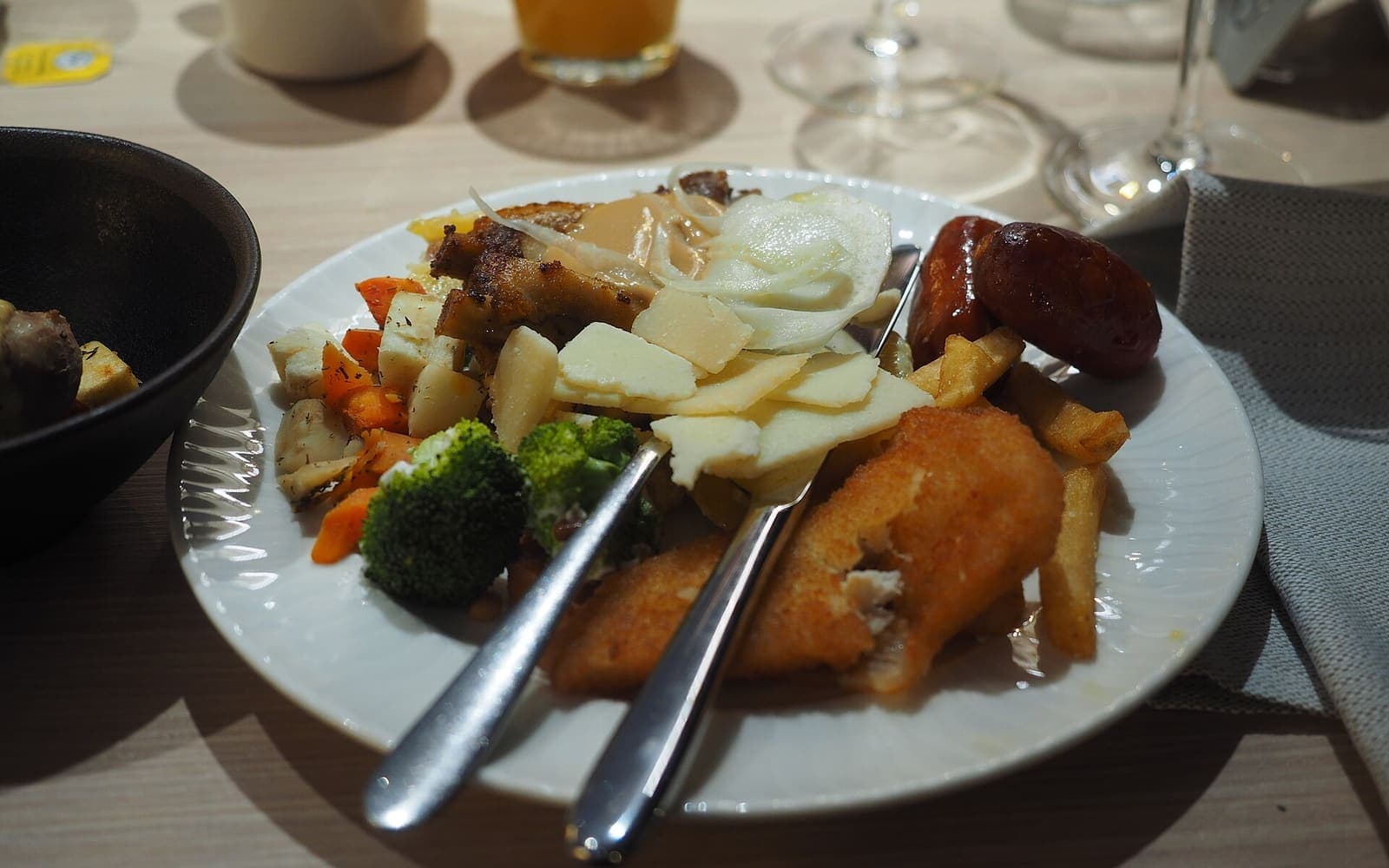 A cruise buffet on the first afternoon