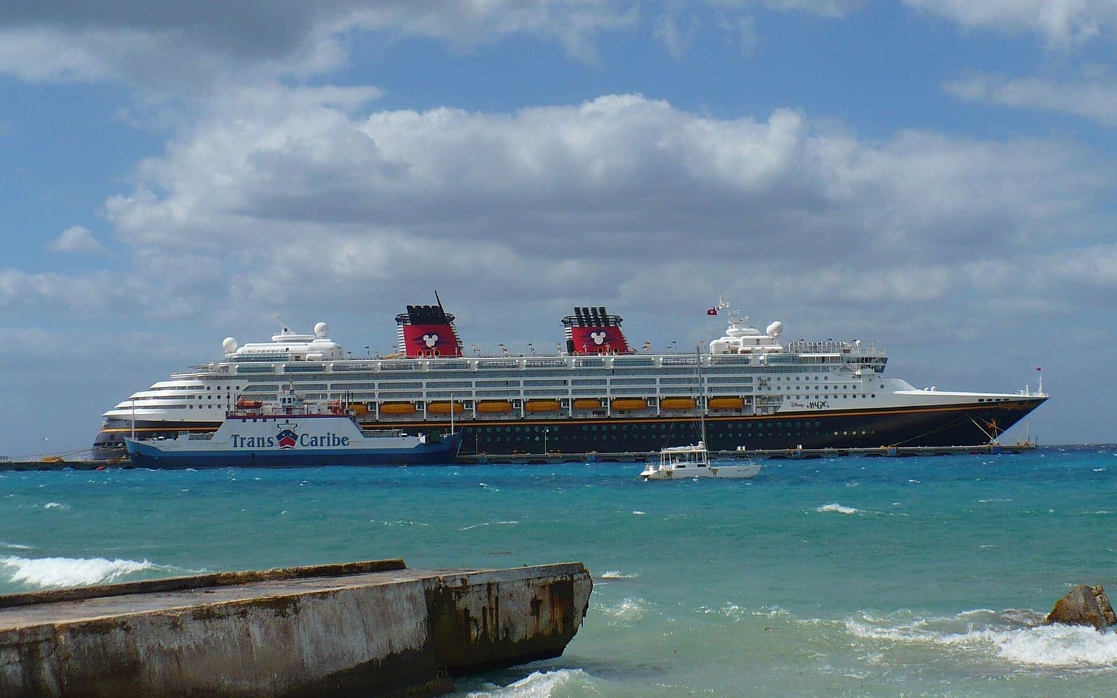 Disney Magic, a family ship