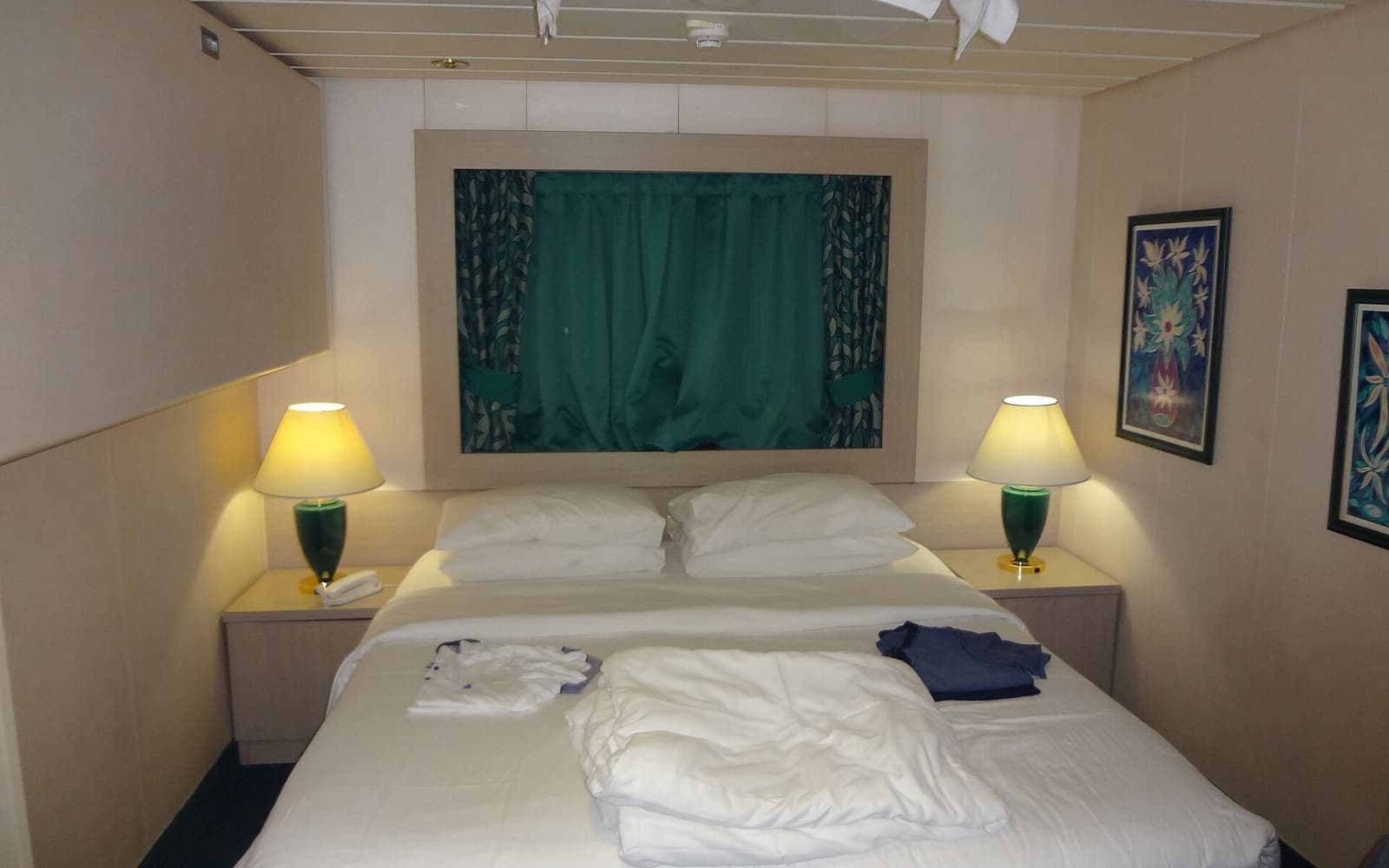 A cruise cabin — the difference between balcony and interior starts here