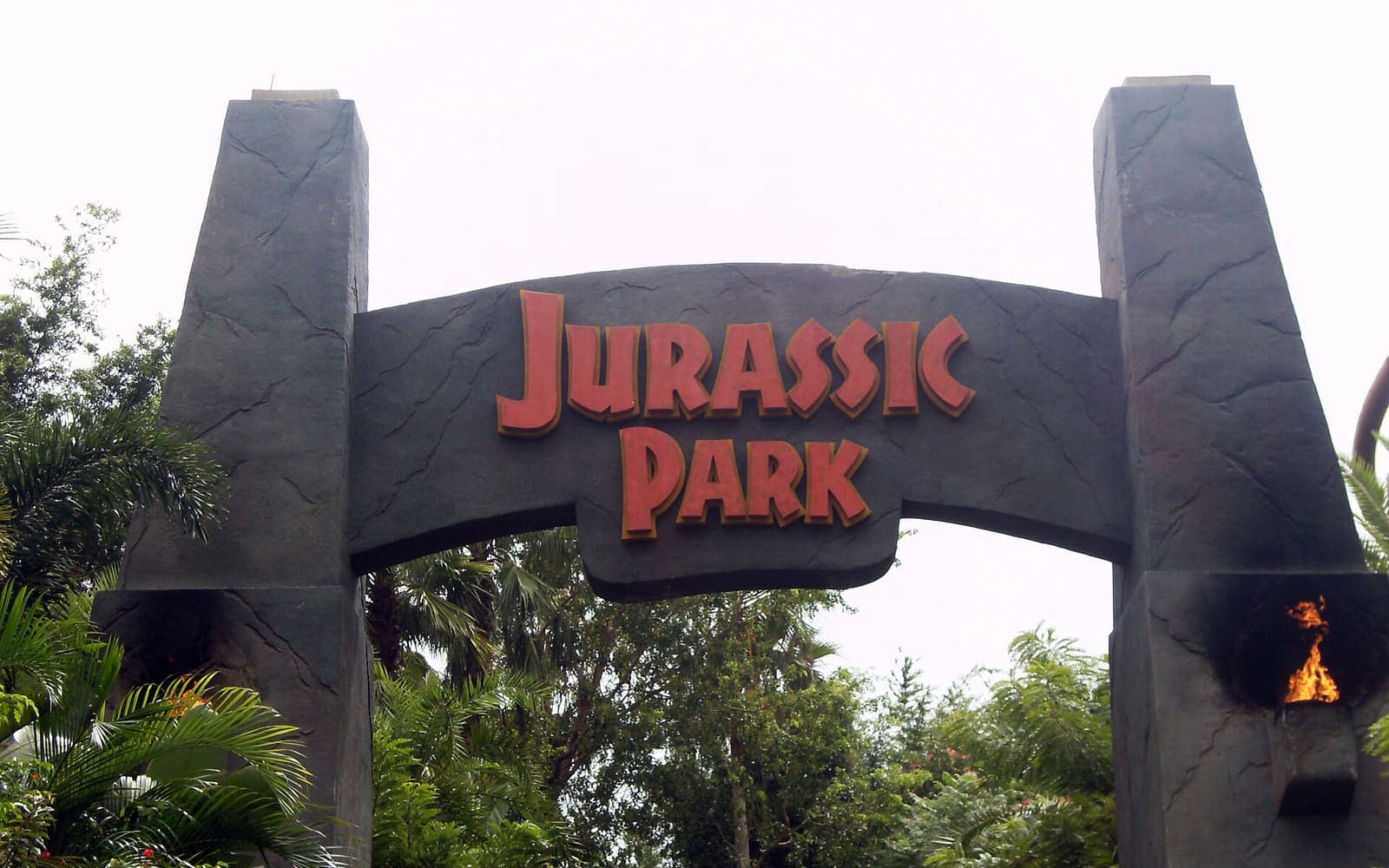 The Jurassic Park arch at Islands of Adventure