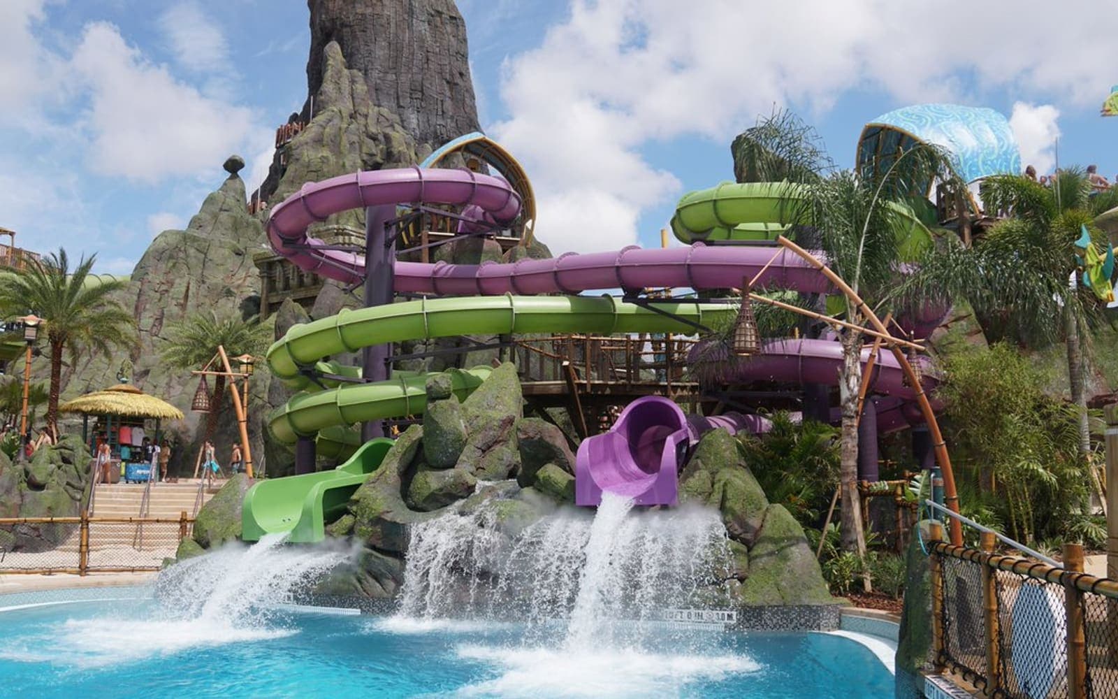 Water slides at Volcano Bay